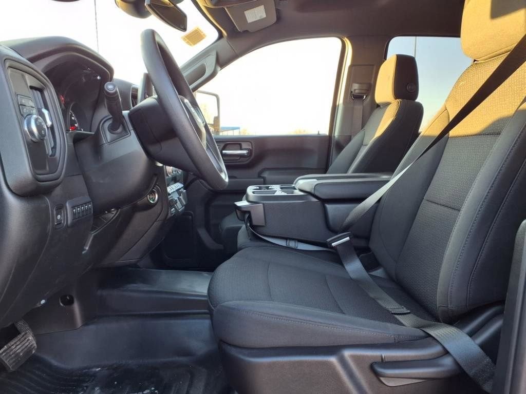 2024 GMC Sierra 2500 HD Pro