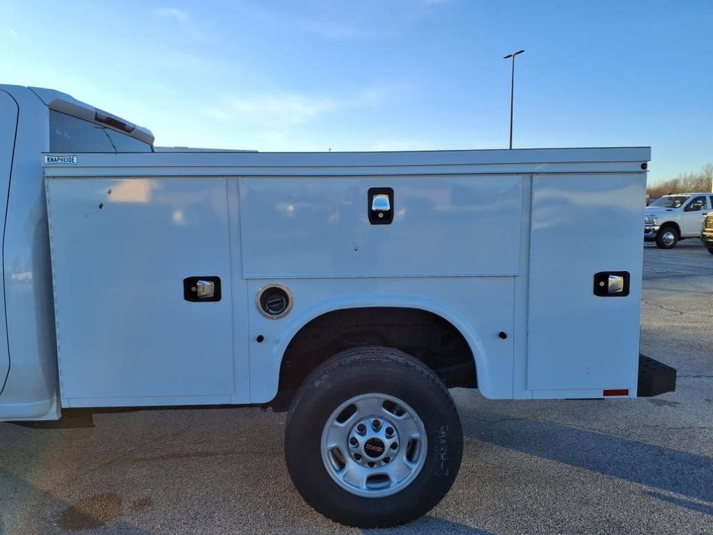 2024 GMC Sierra 2500 HD Pro