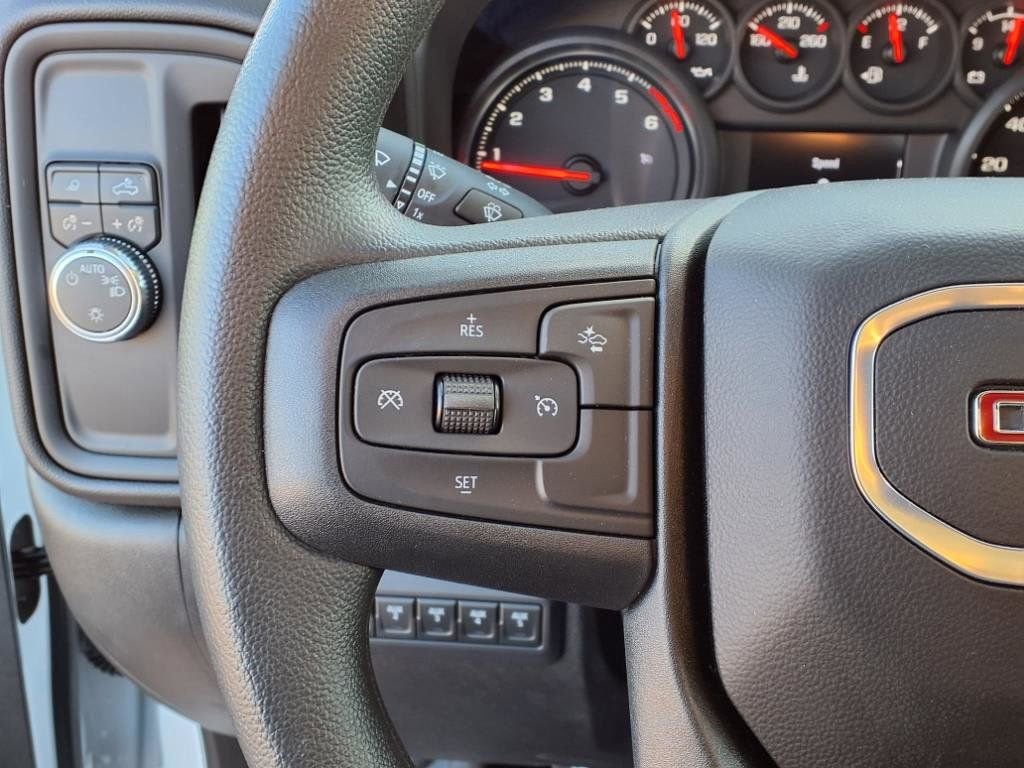 2024 GMC Sierra 2500 HD Pro