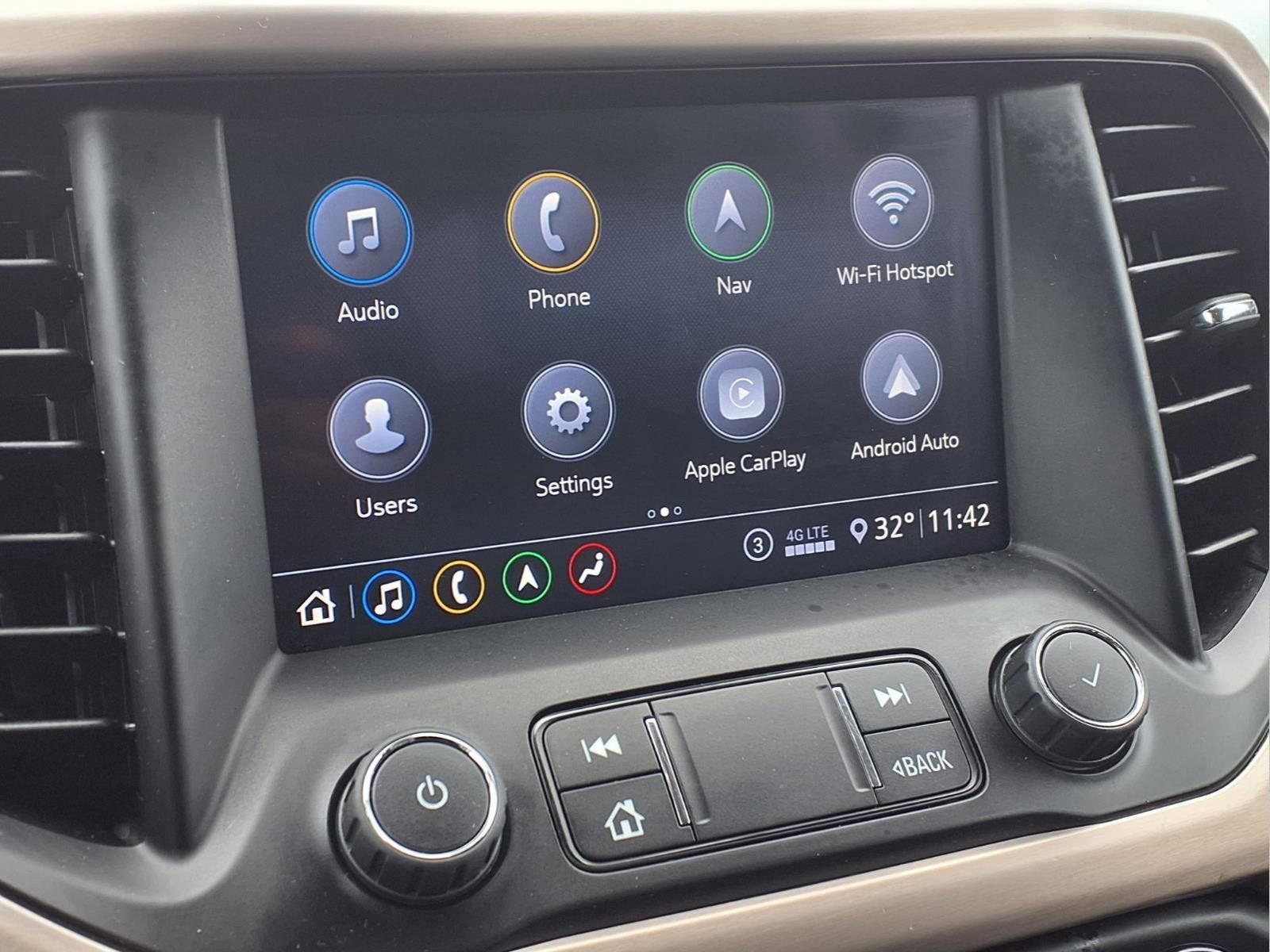 2020 GMC Acadia Denali