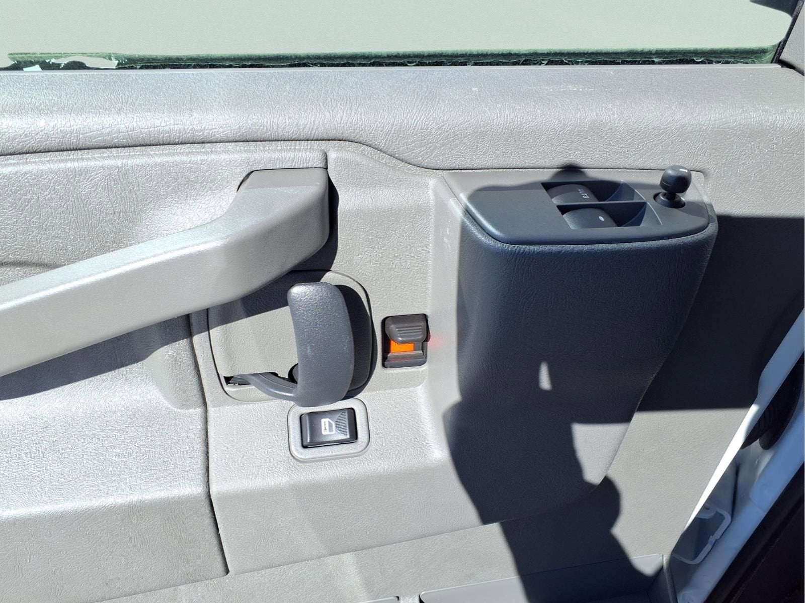 2024 GMC Savana Cargo 2500 Work Van