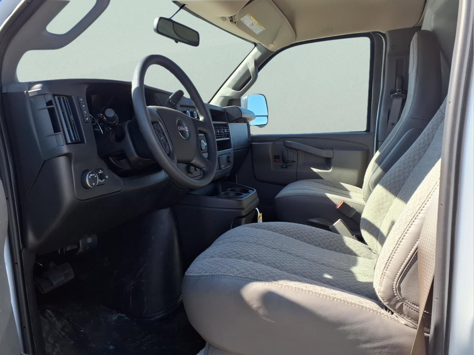 2024 GMC Savana Cargo 2500 Work Van