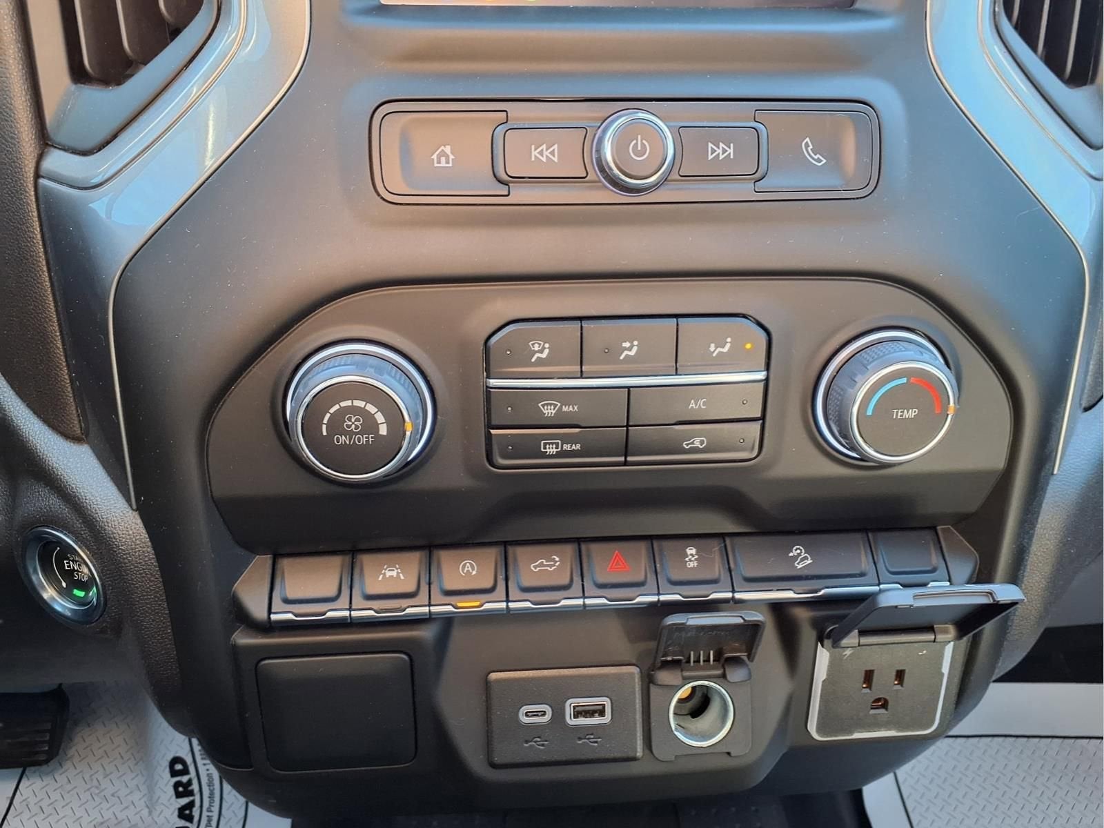 2024 Chevrolet Silverado 1500 Custom Trail Boss