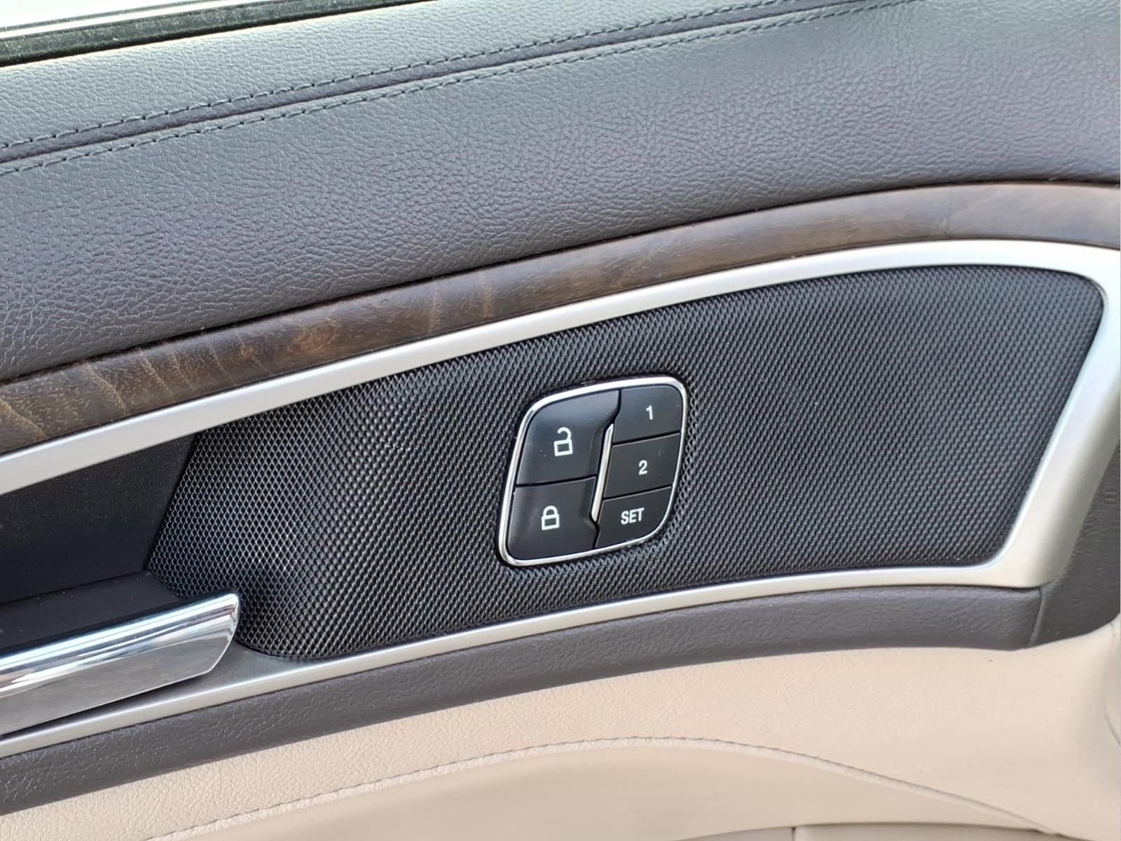 2018 Lincoln MKZ Select