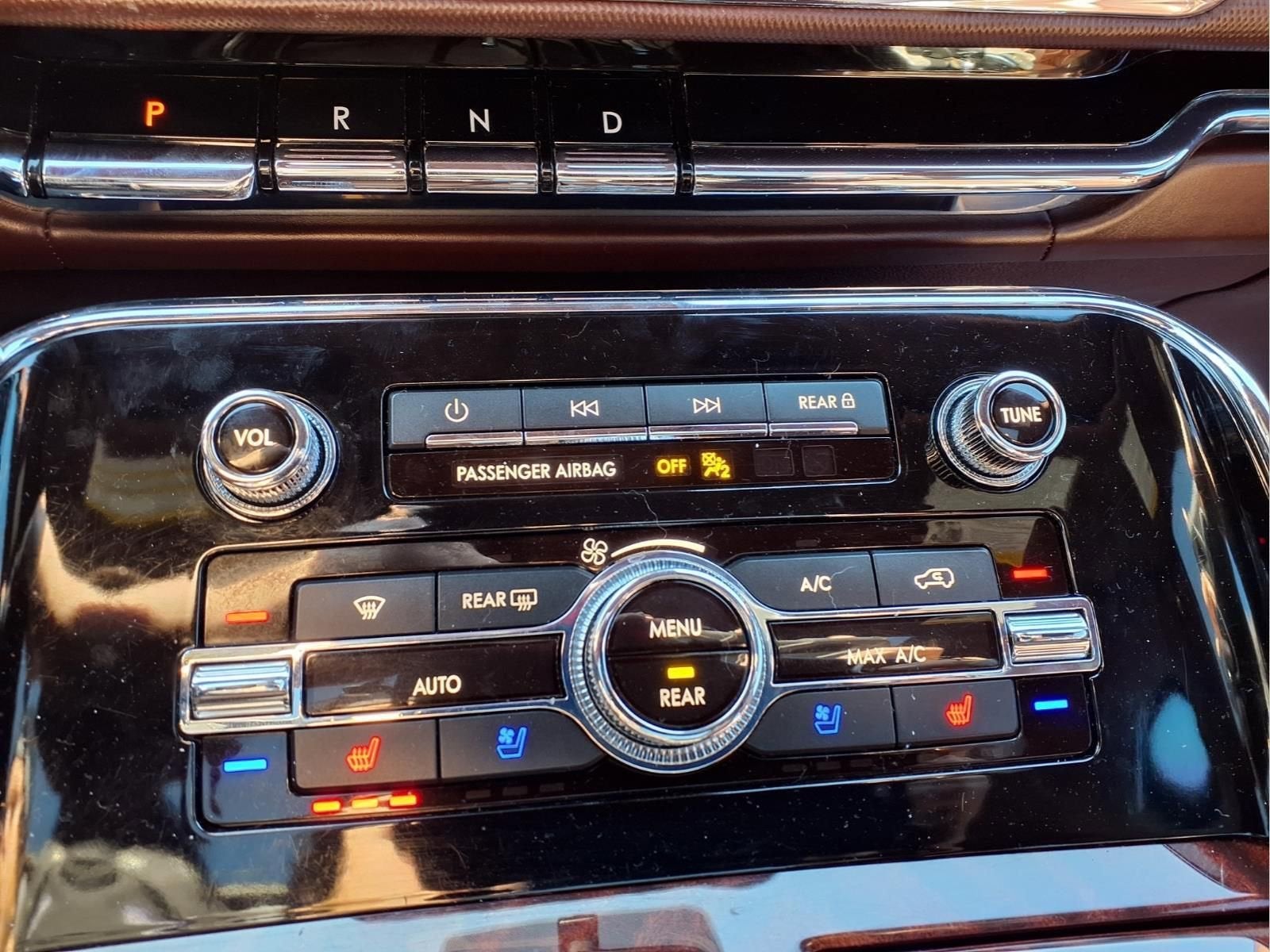 2021 Lincoln Navigator Black Label