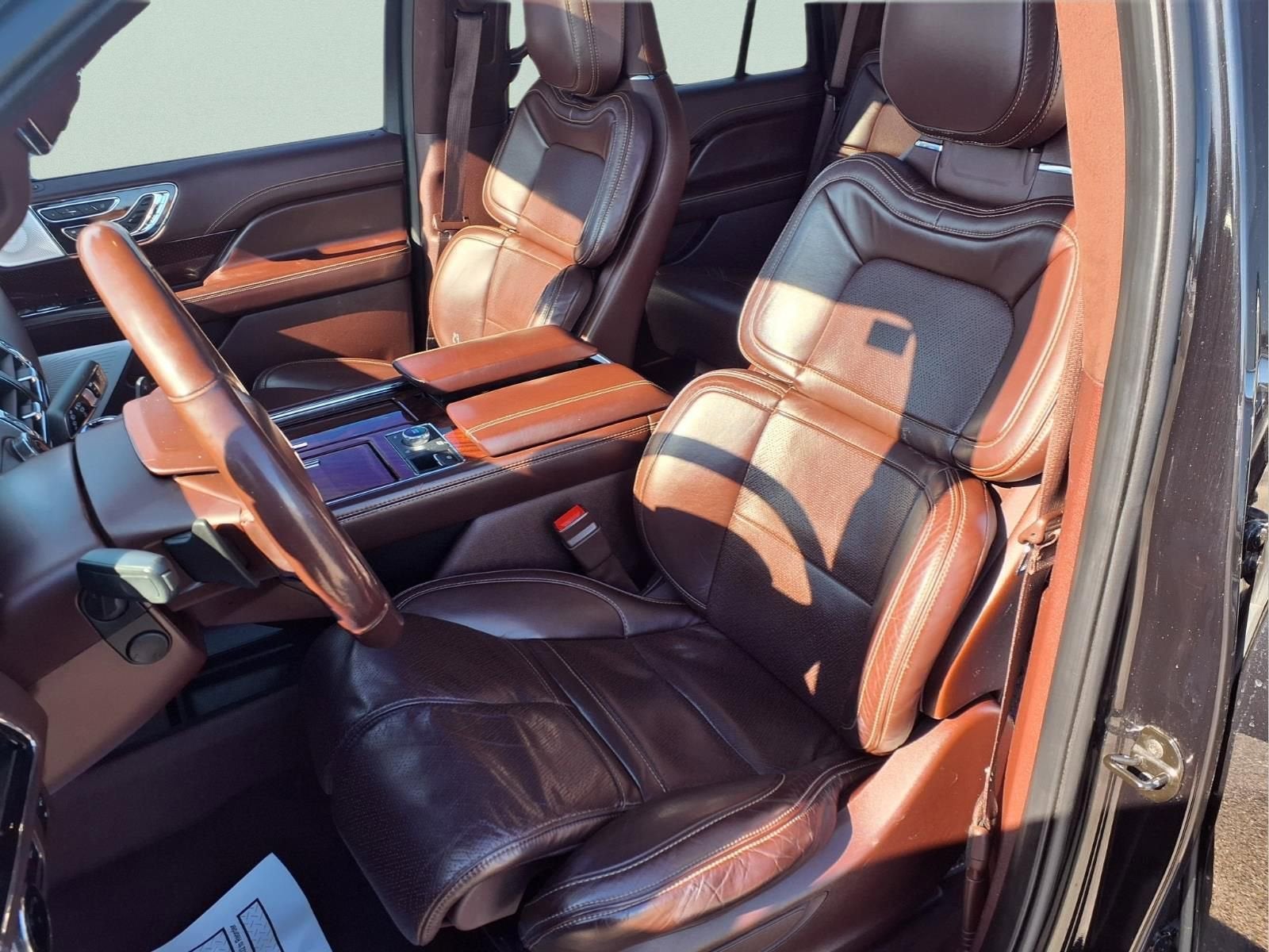 2021 Lincoln Navigator Black Label