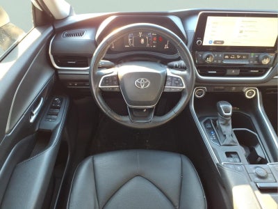 2024 TOYOTA TRUCK GRAND HIGHLANDE XLE