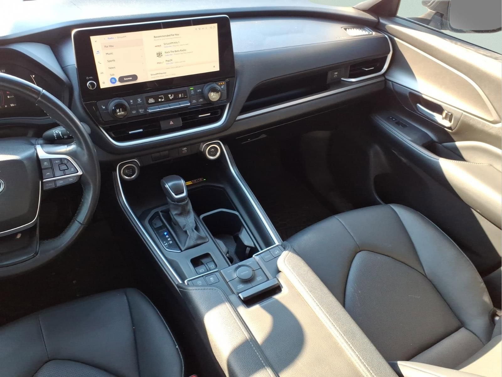 2024 TOYOTA TRUCK GRAND HIGHLANDE XLE