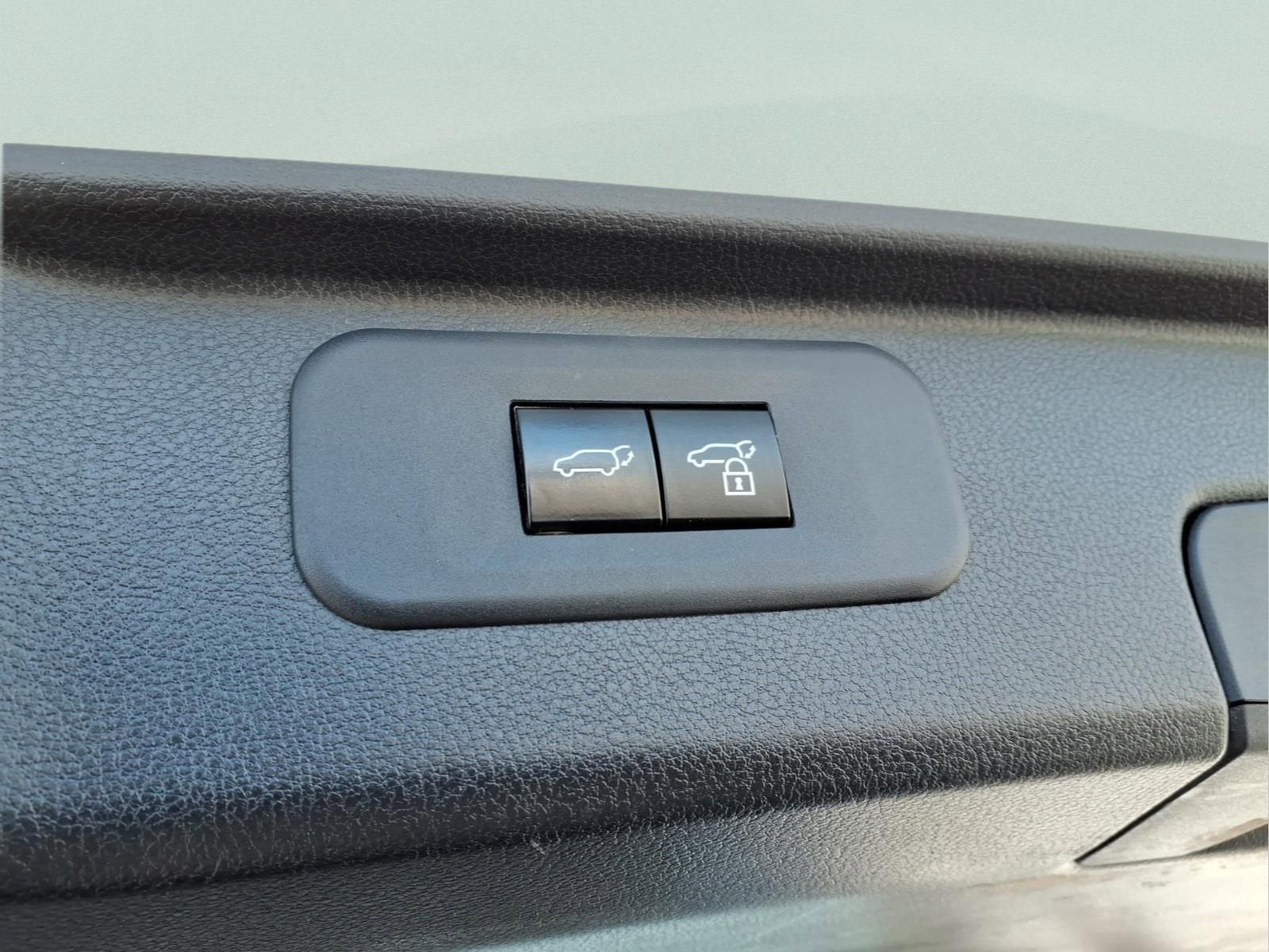 2024 TOYOTA TRUCK GRAND HIGHLANDE XLE