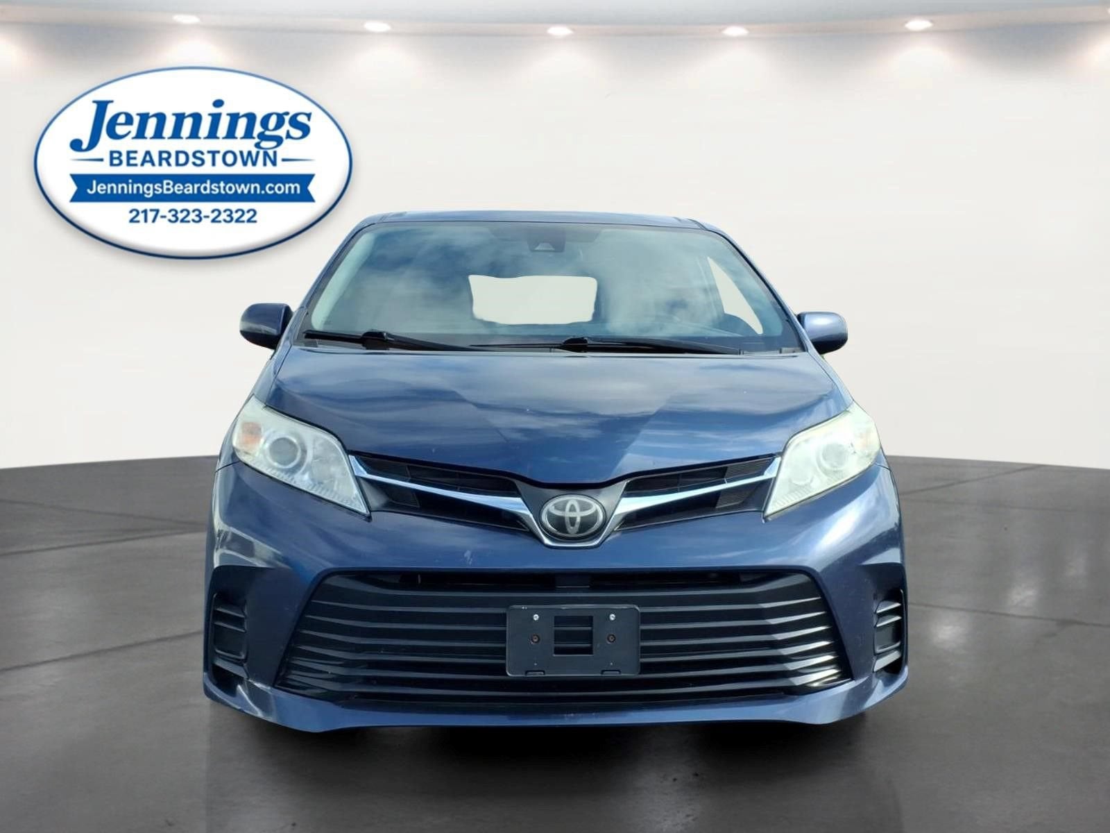 2018 Toyota Sienna LE Auto Access Seat