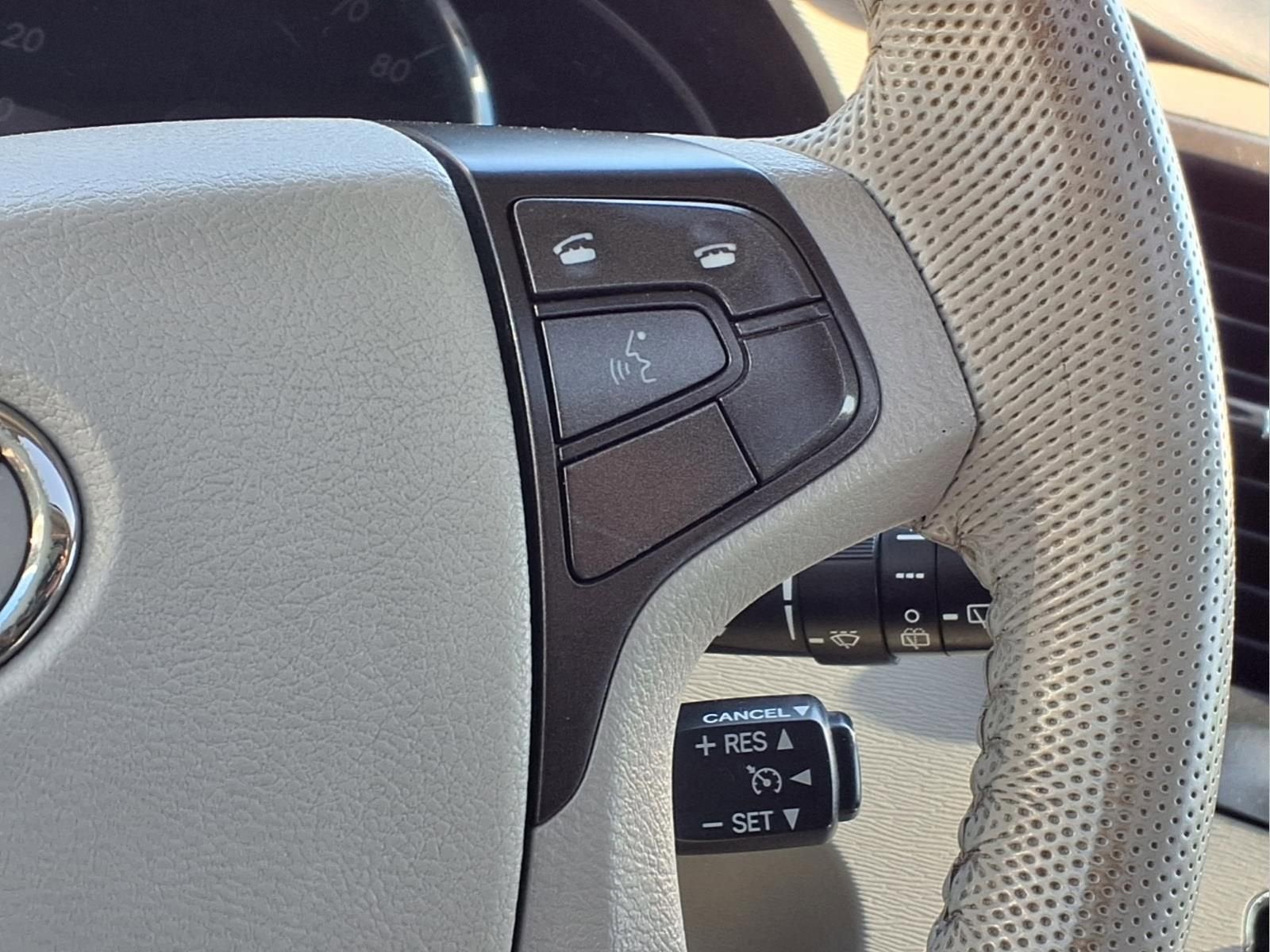 2011 Toyota Sienna XLE AAS