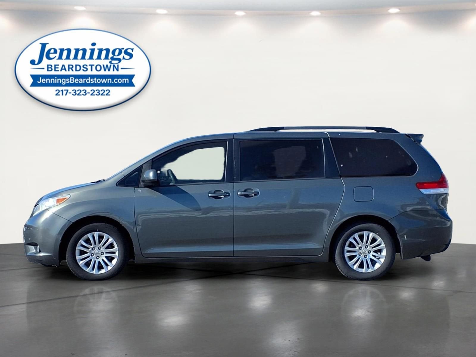 2011 Toyota Sienna XLE AAS