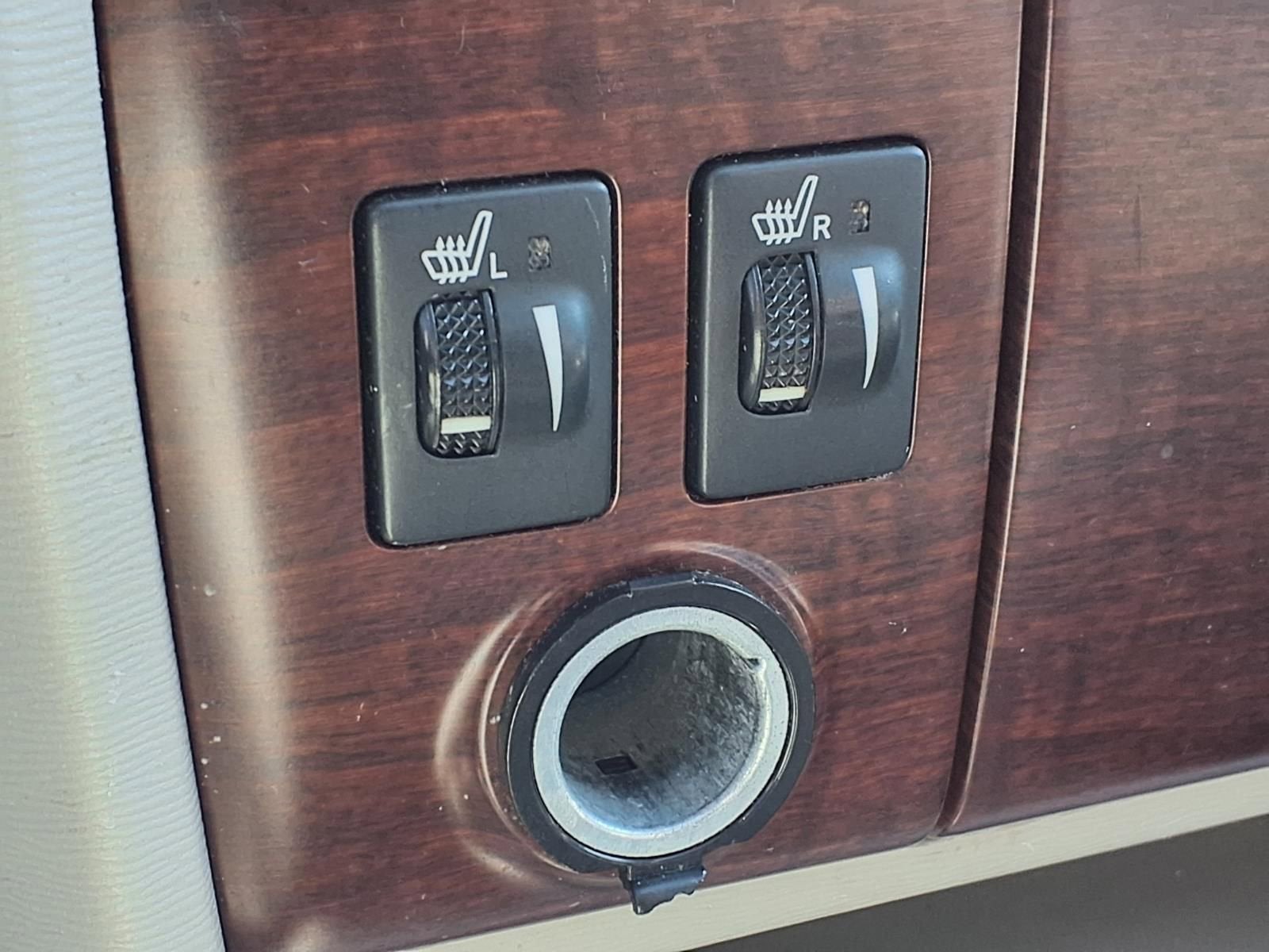 2011 Toyota Sienna XLE AAS