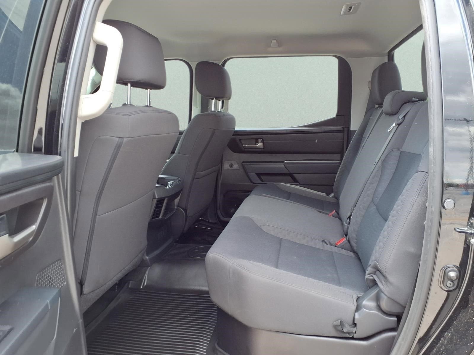 2023 Toyota Tundra 4WD SR5