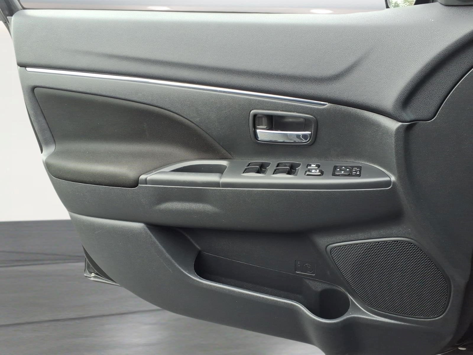 2024 Mitsubishi Outlander Sport S
