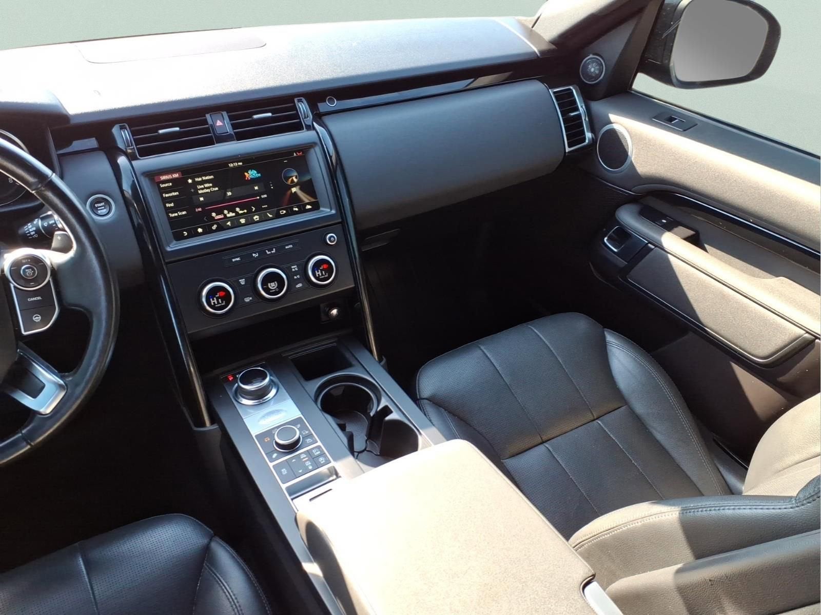 2018 Land Rover Discovery SE