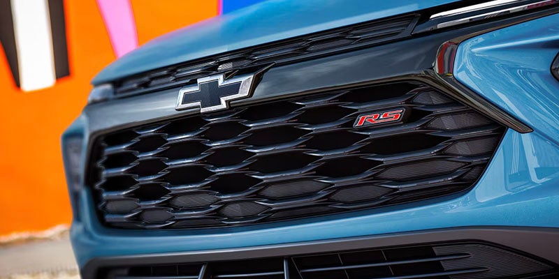 Close-up of sporty black front grille